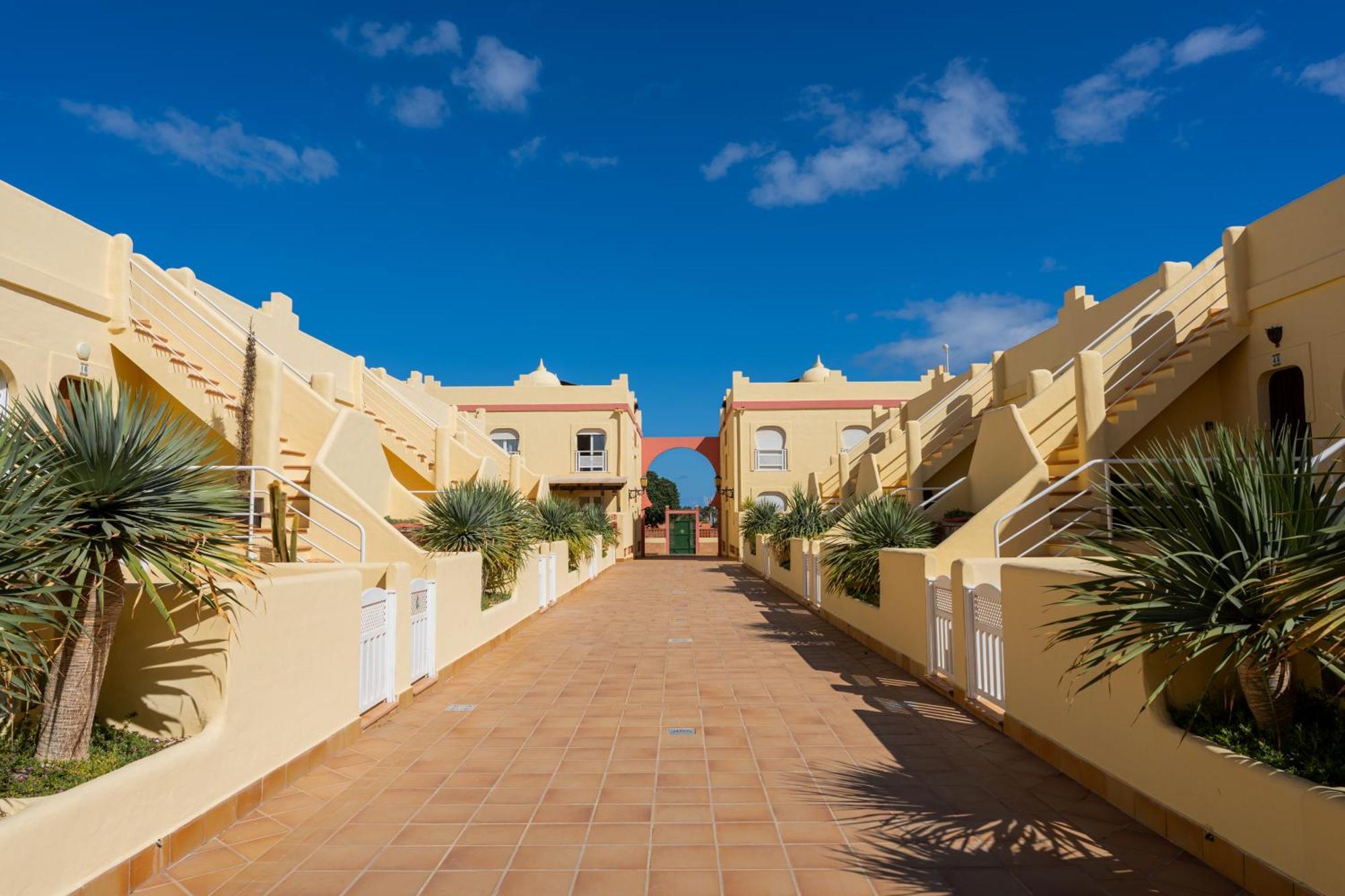 Villas Y Apartamentos El Sultan 科拉雷侯 外观 照片