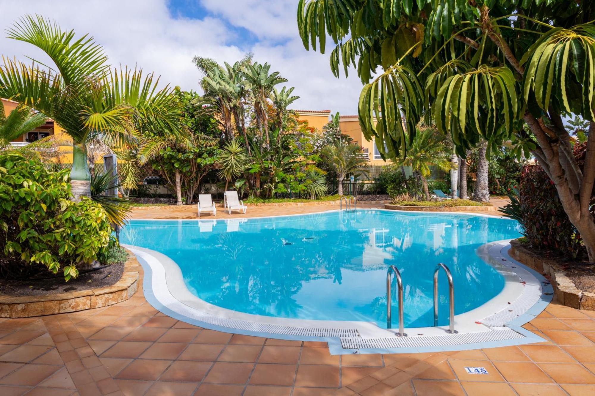 Villas Y Apartamentos El Sultan 科拉雷侯 外观 照片